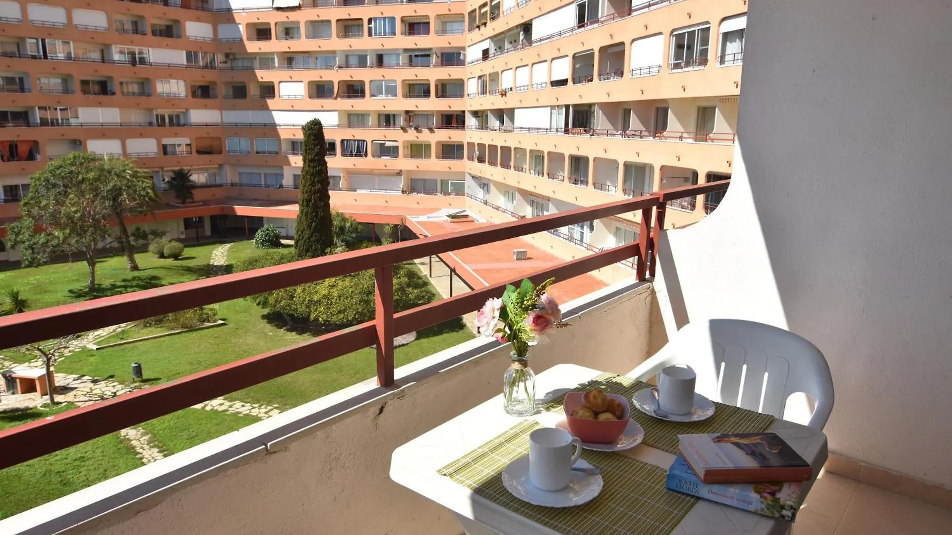 Rnet - 600 Tramuntana 02-17 A Apartment Roses